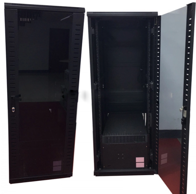 As unidades refrigerando de sala do servidor da eficiência elevada tomam partido/encaixado montando o controlo a distância